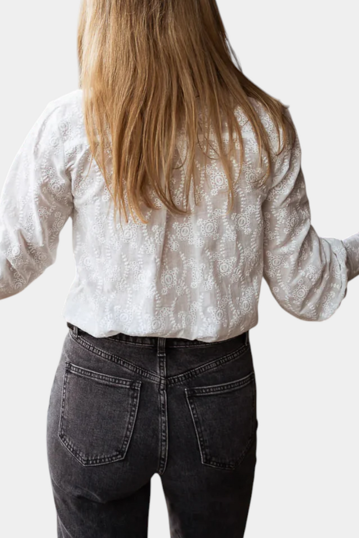 Laurina™ | Elegante blusa de encaje